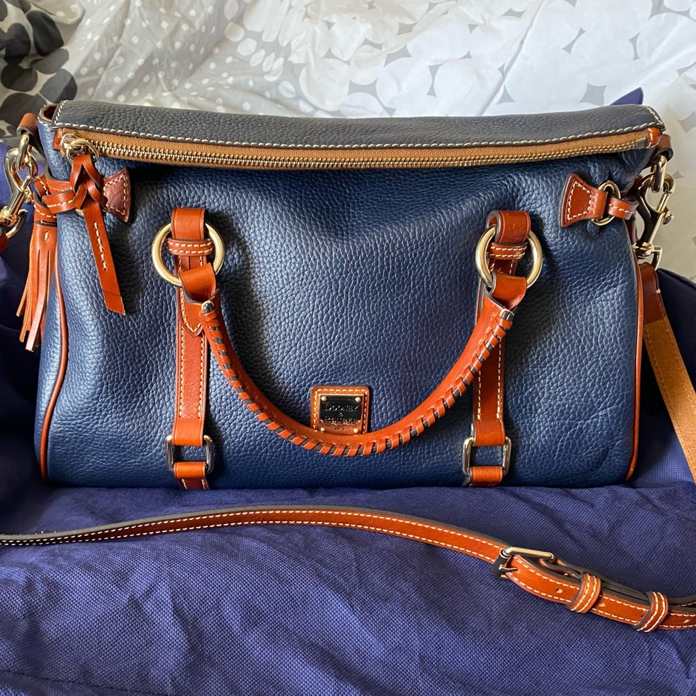 Dooney & Bourke pebble grain satchel